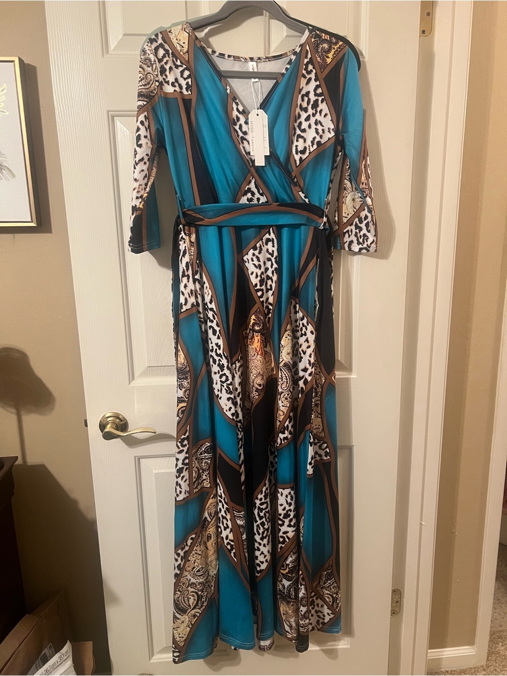 NWT Leopard and Paisley Print 3/4 Sleeve Maxi Dress with Pockets Size Small